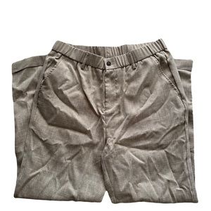 Khaki loose pants